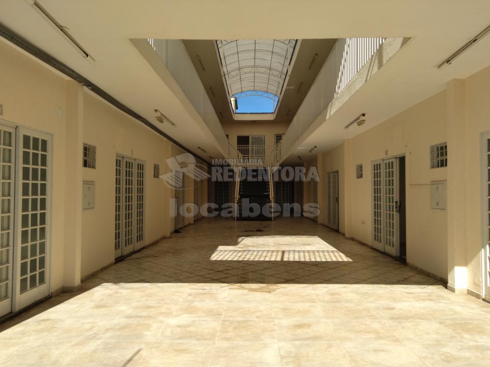 Alugar Comercial / Salão em São José do Rio Preto apenas R$ 8.000,00 - Foto 1