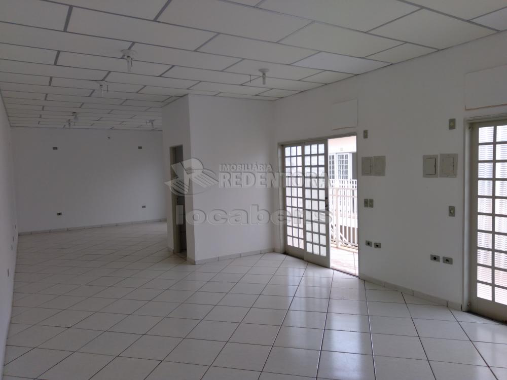 Alugar Comercial / Salão em São José do Rio Preto R$ 8.000,00 - Foto 17