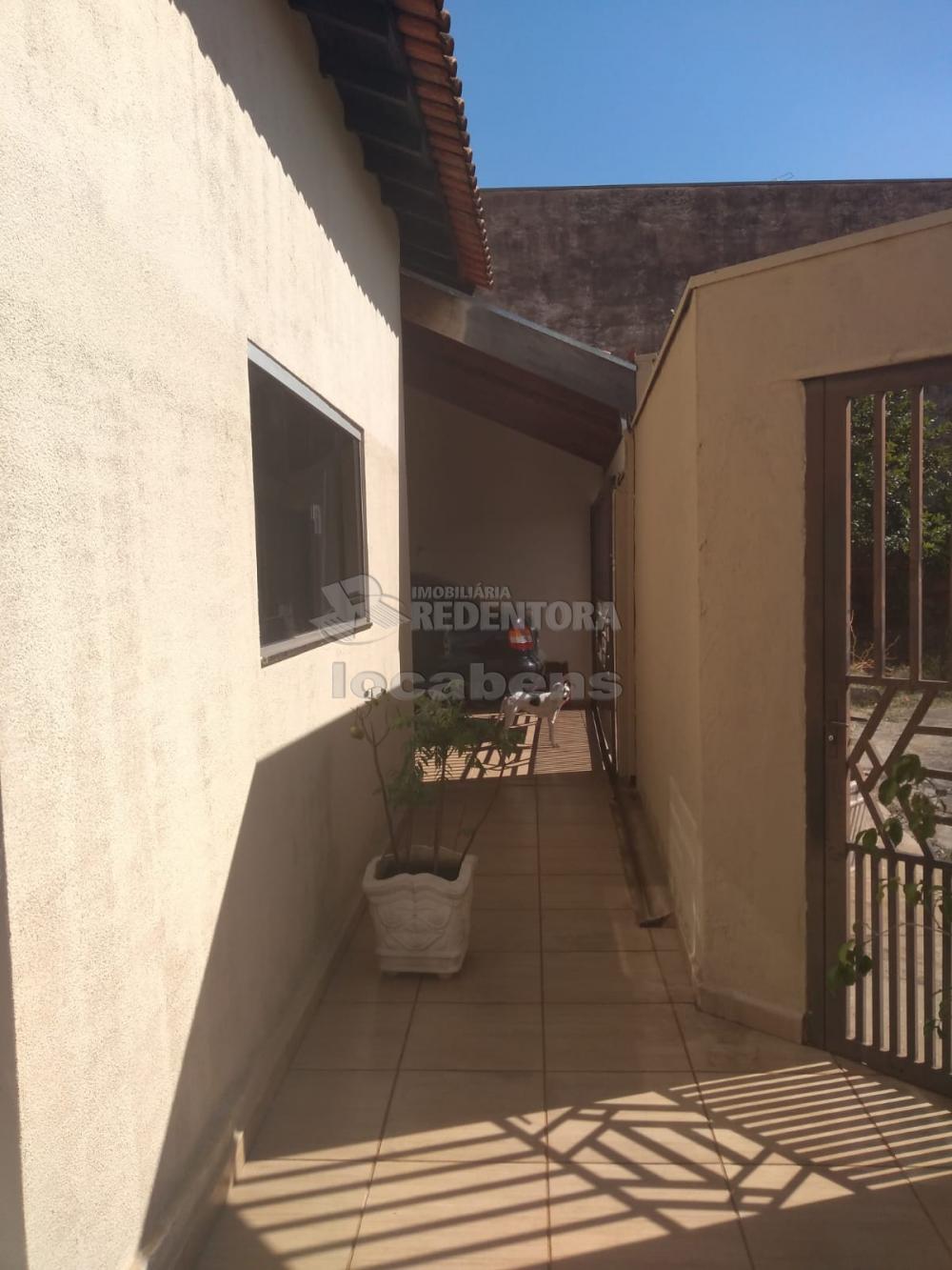 Comprar Casa / Padrão em Catanduva R$ 270.000,00 - Foto 3