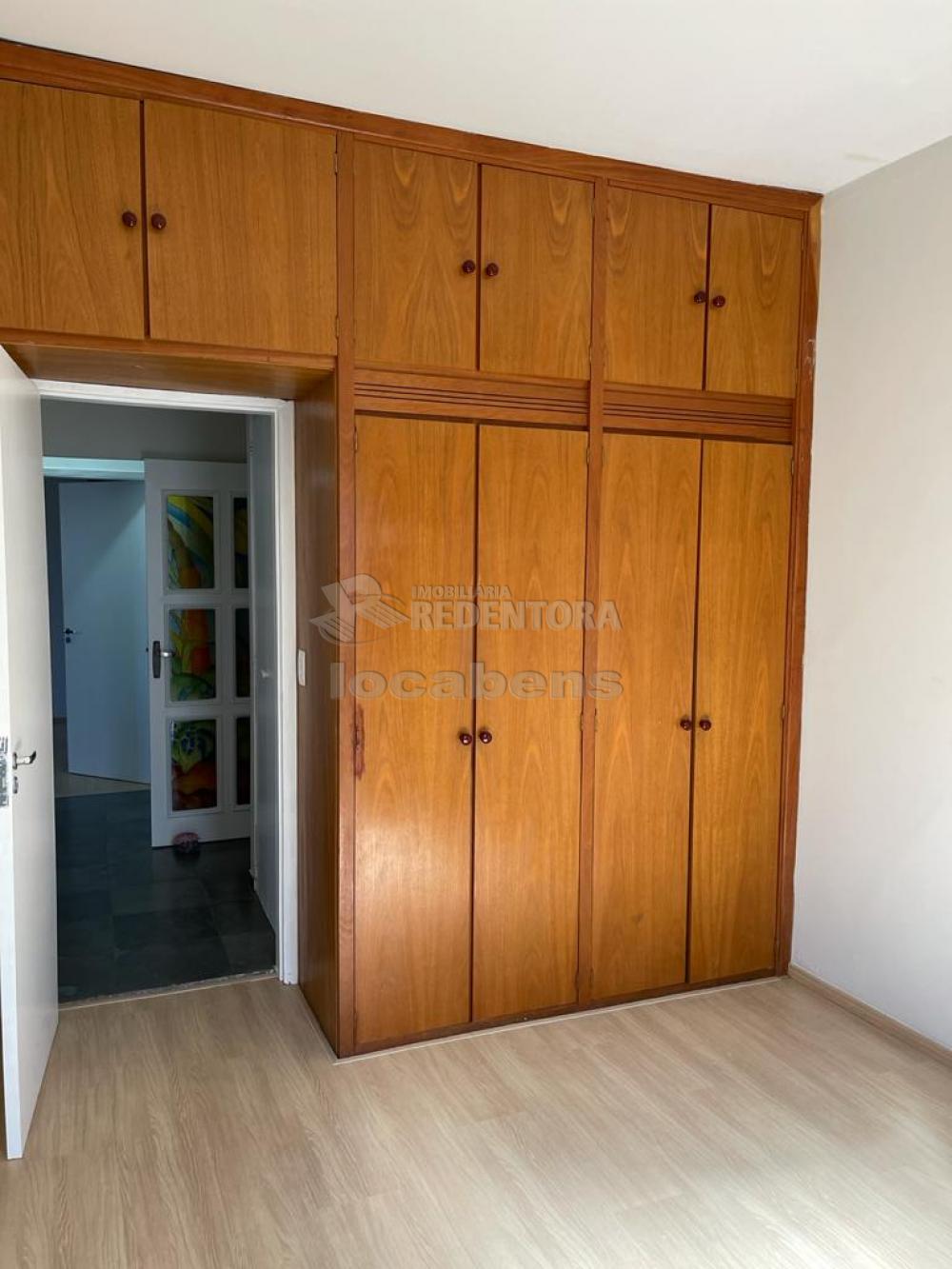 Comprar Casa / Padrão em São José do Rio Preto R$ 780.000,00 - Foto 3