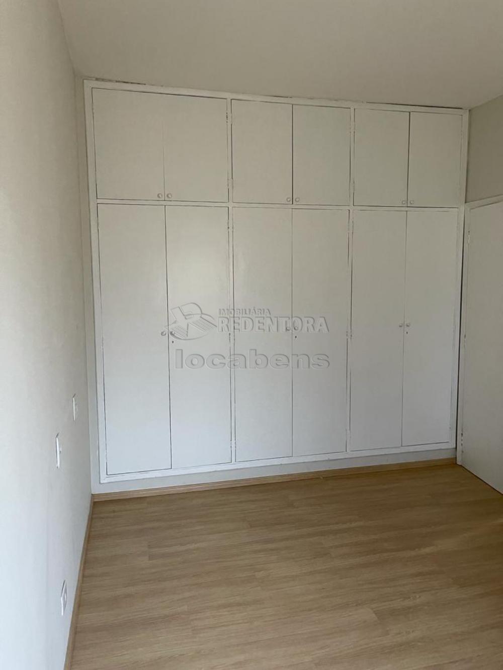 Comprar Casa / Padrão em São José do Rio Preto R$ 780.000,00 - Foto 4