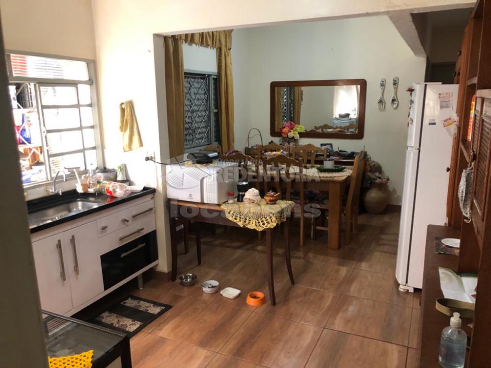 Comprar Casa / Padrão em São José do Rio Preto R$ 270.000,00 - Foto 1