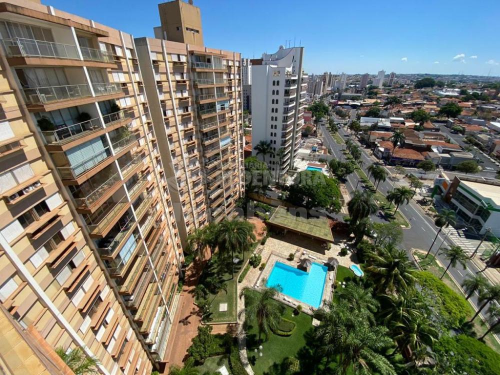 Alugar Apartamento / Padrão em São José do Rio Preto R$ 1.200,00 - Foto 2