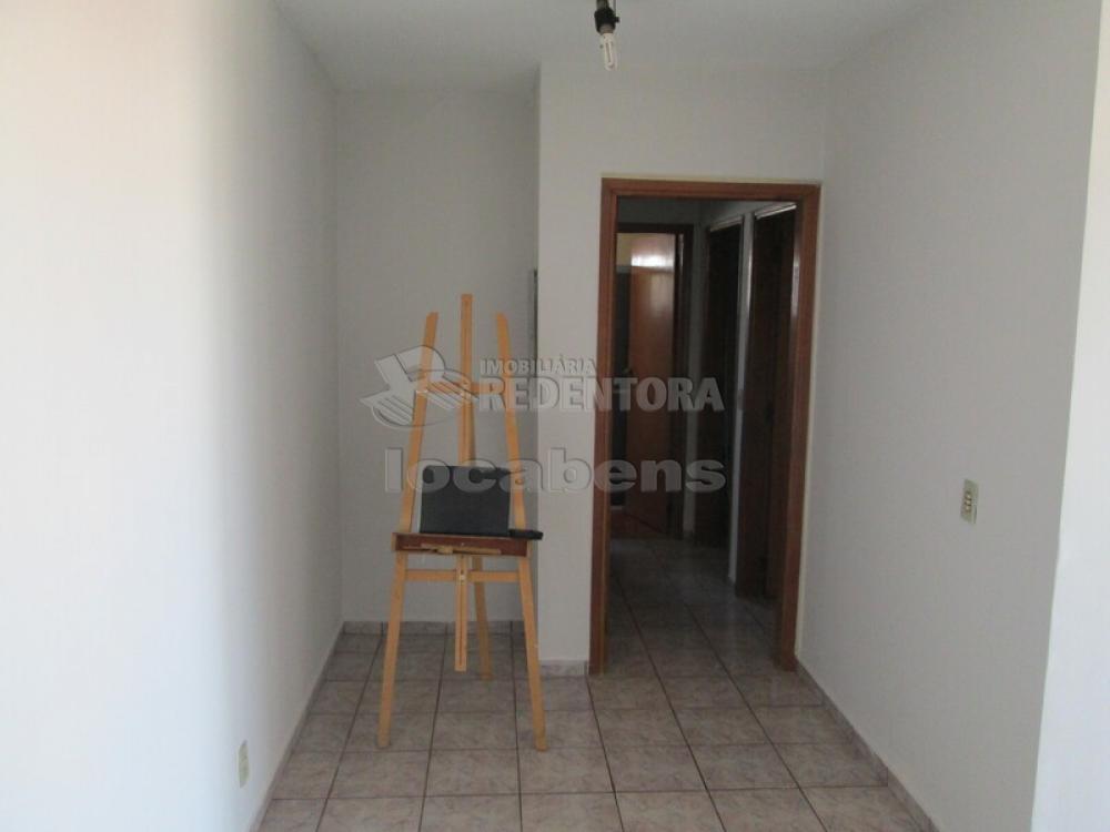 Comprar Apartamento / Padrão em São José do Rio Preto apenas R$ 300.000,00 - Foto 7