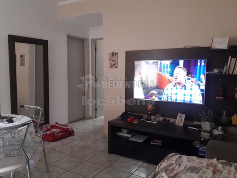 Comprar Apartamento / Padrão em São José do Rio Preto apenas R$ 220.000,00 - Foto 4