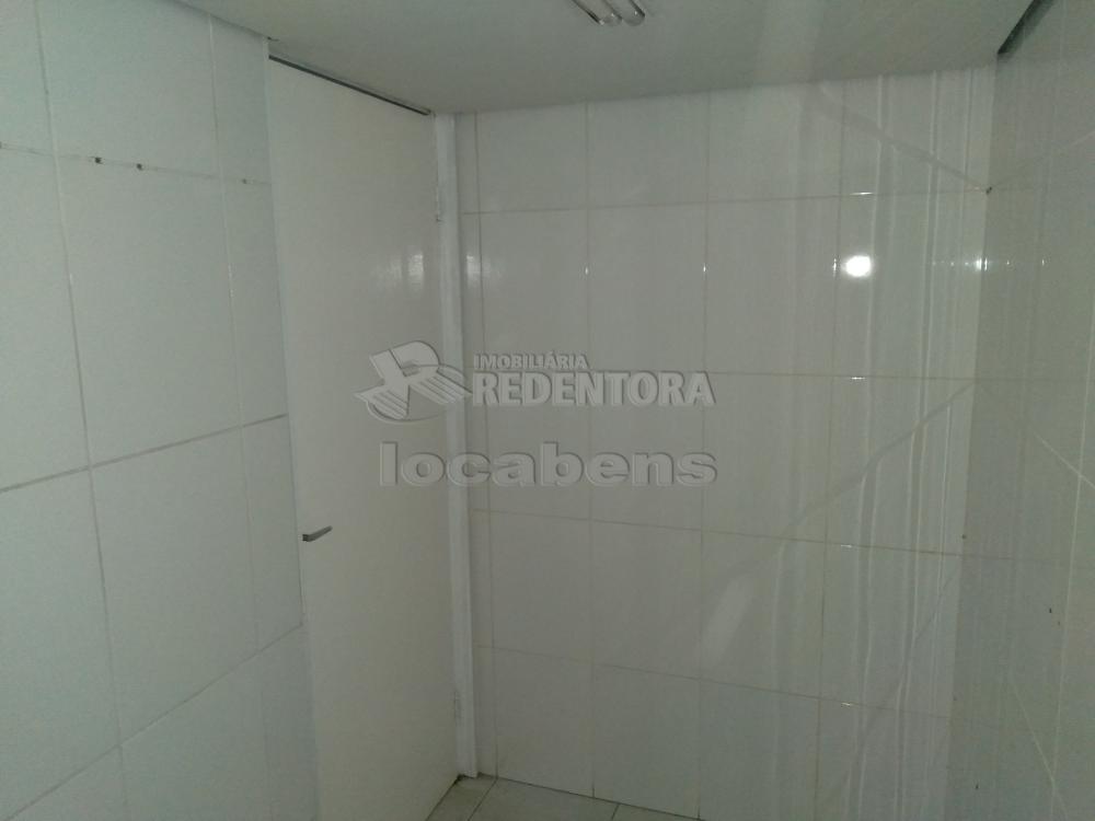 Alugar Comercial / Salão em São José do Rio Preto R$ 5.000,00 - Foto 14