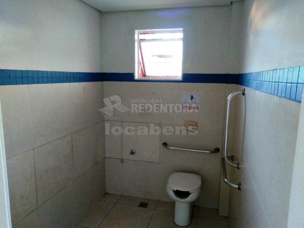 Alugar Comercial / Salão em São José do Rio Preto R$ 5.000,00 - Foto 16