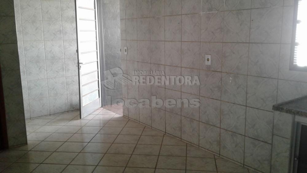 Comprar Casa / Padrão em São José do Rio Preto R$ 265.000,00 - Foto 14