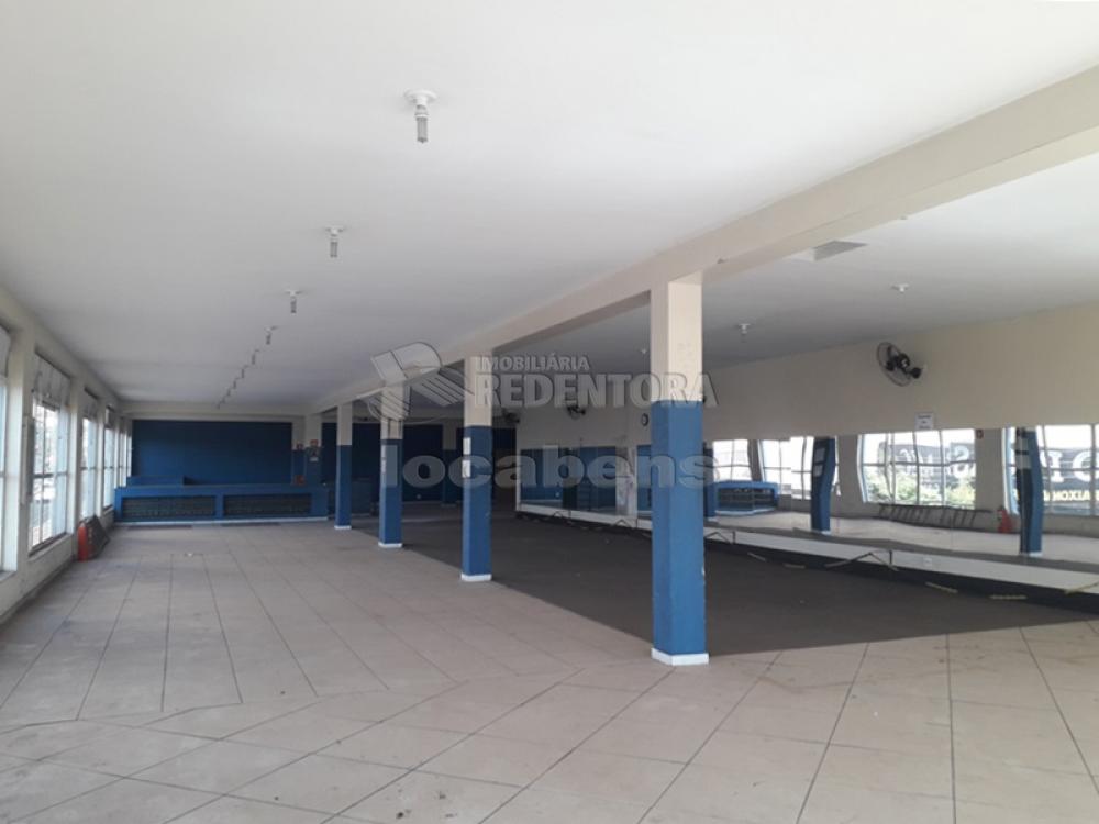 Alugar Comercial / Salão em São José do Rio Preto apenas R$ 4.800,00 - Foto 2