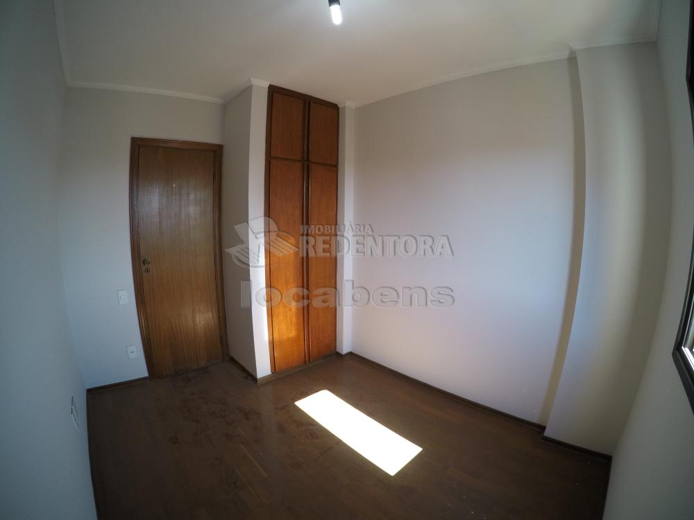 Alugar Apartamento / Padrão em São José do Rio Preto R$ 1.200,00 - Foto 19