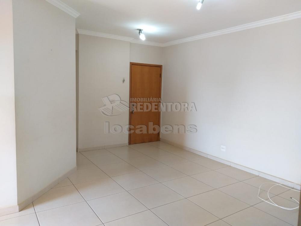Comprar Apartamento / Padrão em São José do Rio Preto apenas R$ 320.000,00 - Foto 2