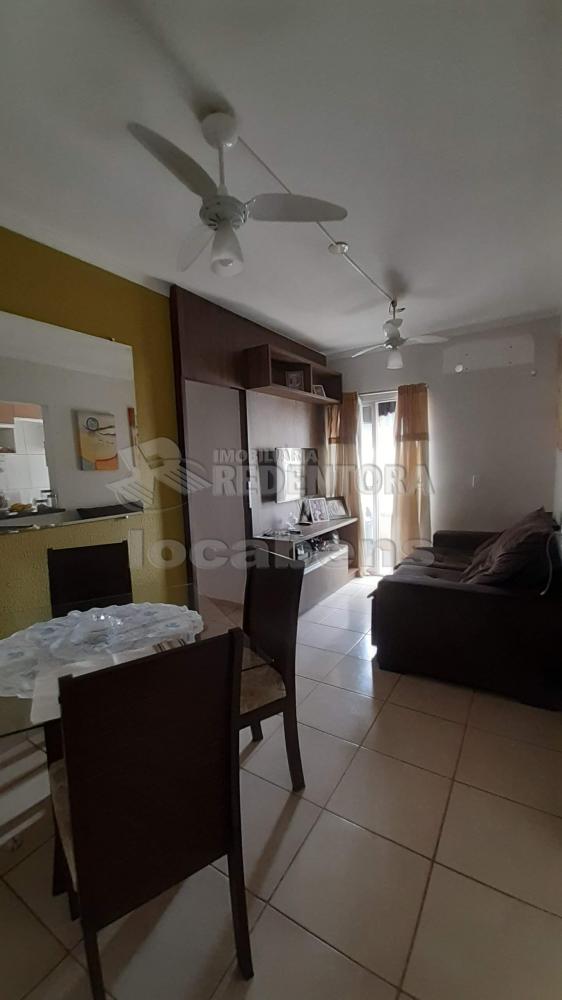 Comprar Apartamento / Padrão em São José do Rio Preto R$ 250.000,00 - Foto 2