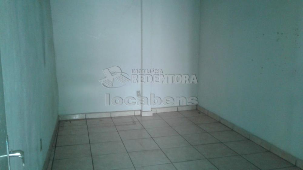 Comprar Casa / Padrão em São José do Rio Preto R$ 280.000,00 - Foto 5