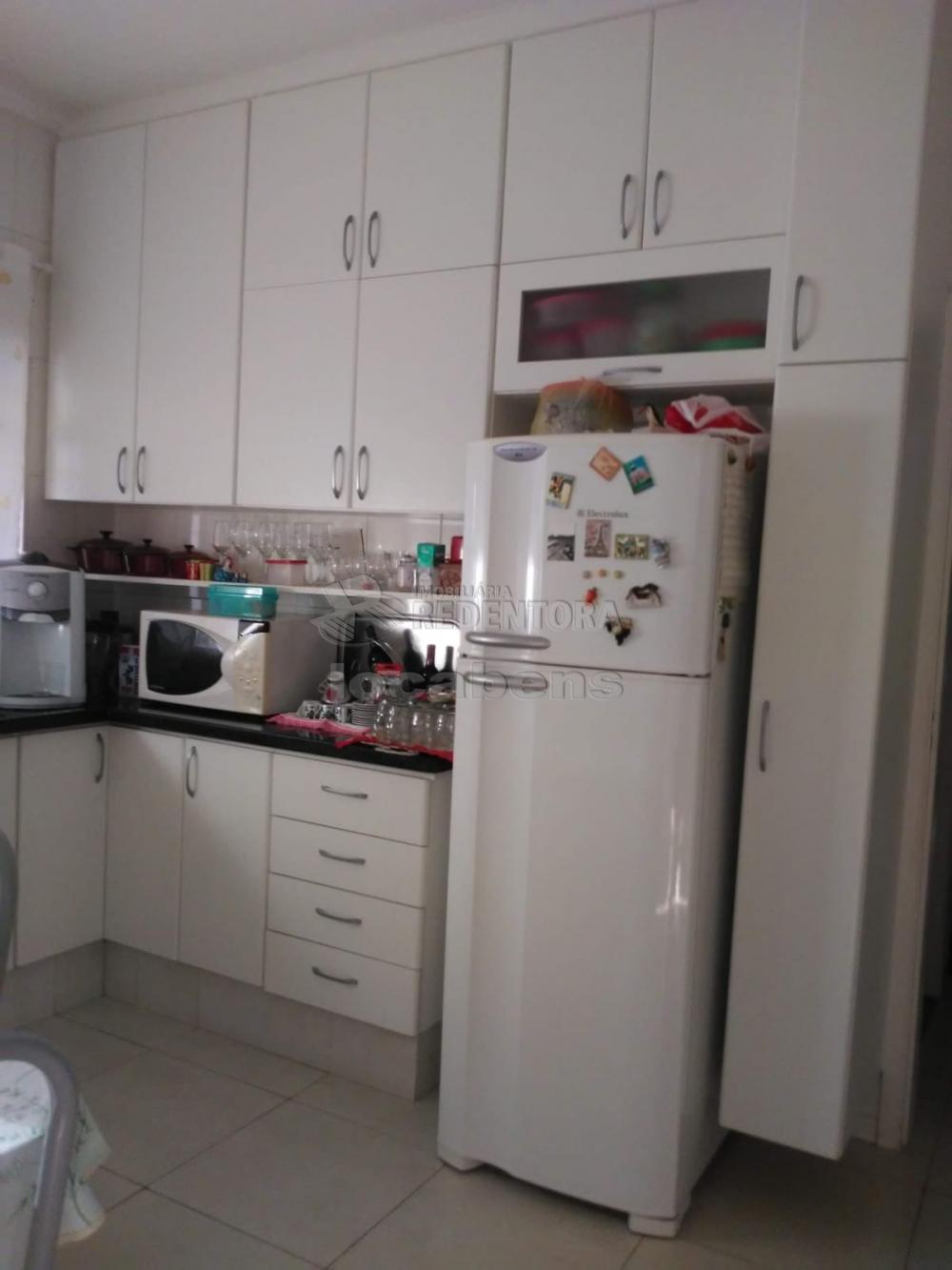 Comprar Casa / Padrão em São José do Rio Preto R$ 600.000,00 - Foto 3