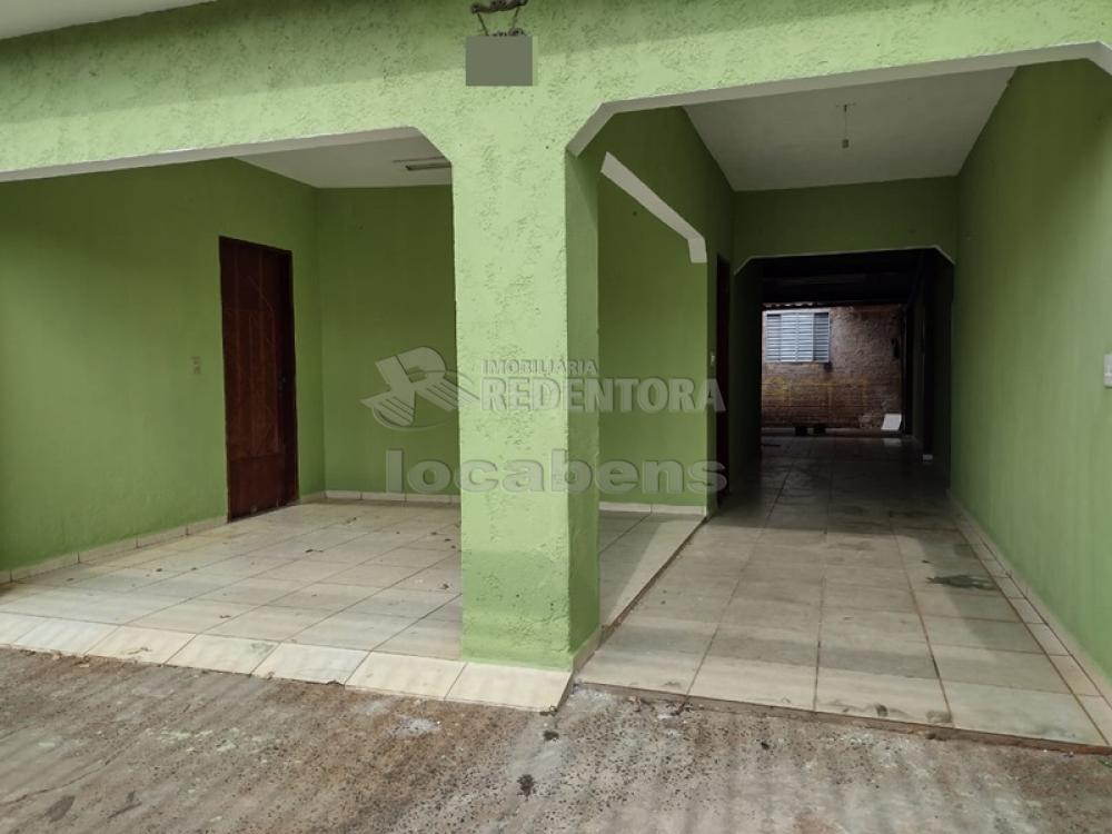 Alugar Casa / Padrão em São José do Rio Preto R$ 900,00 - Foto 9