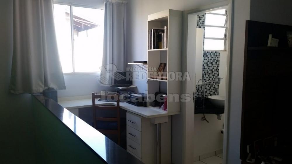 Comprar Apartamento / Cobertura em São José do Rio Preto R$ 260.000,00 - Foto 15