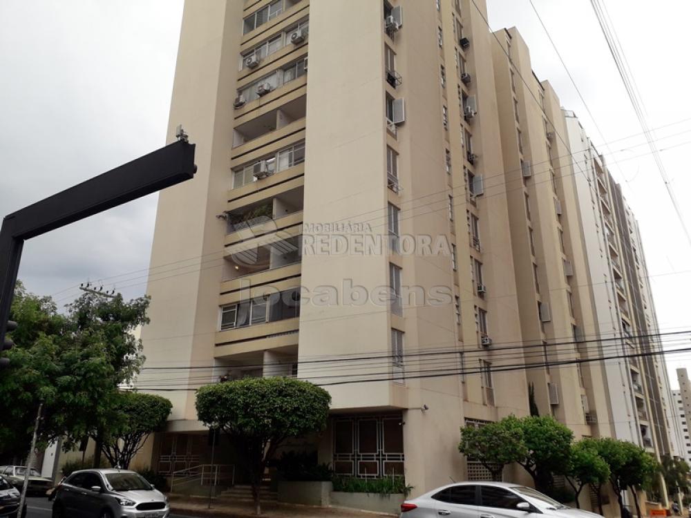 Alugar Apartamento / Padrão em São José do Rio Preto R$ 1.600,00 - Foto 1