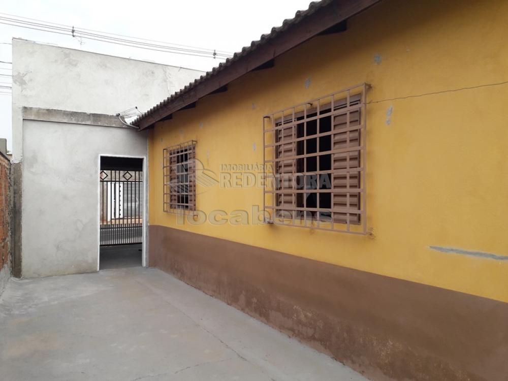 Comprar Casa / Padrão em São José do Rio Preto R$ 190.000,00 - Foto 14