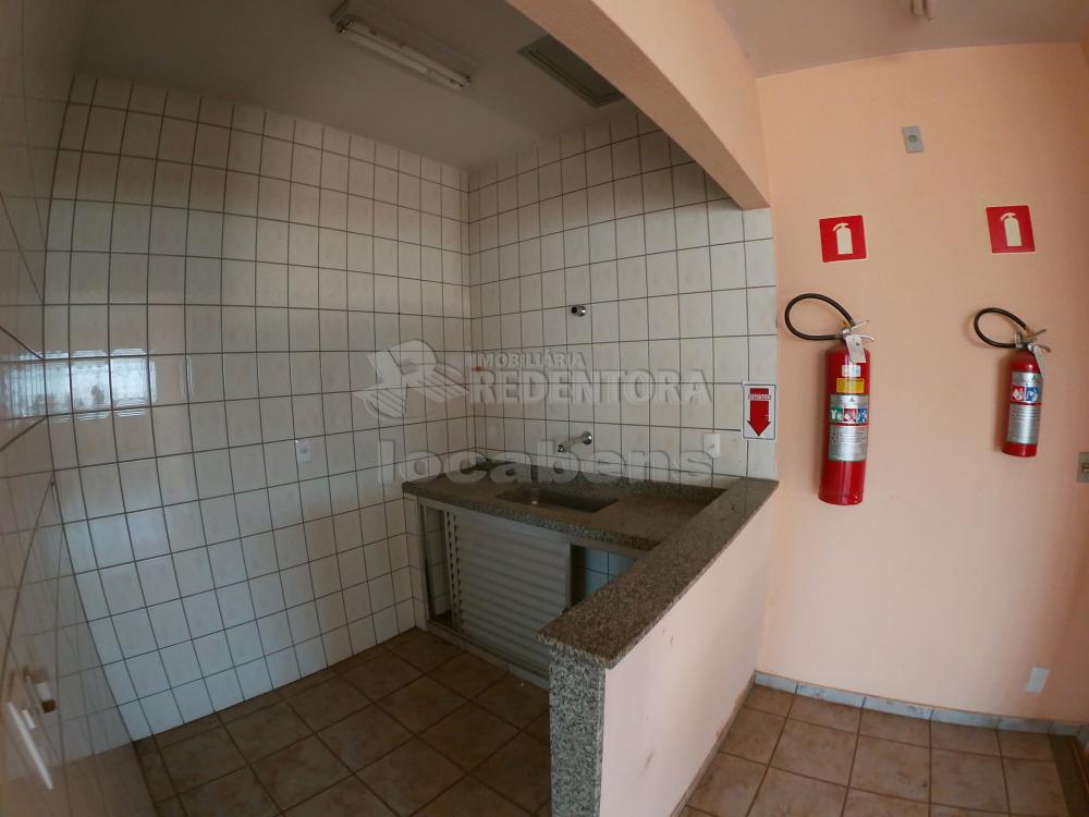 Alugar Comercial / Salão em São José do Rio Preto apenas R$ 1.800,00 - Foto 8