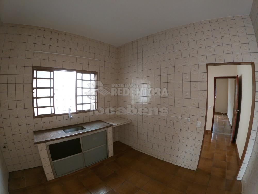 Alugar Casa / Padrão em São José do Rio Preto apenas R$ 1.250,00 - Foto 9