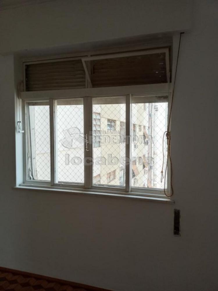 Alugar Apartamento / Padrão em São José do Rio Preto R$ 900,00 - Foto 4