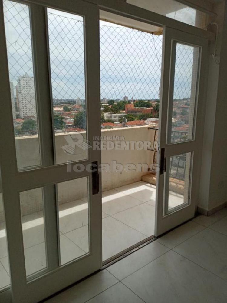 Alugar Apartamento / Padrão em São José do Rio Preto apenas R$ 900,00 - Foto 1