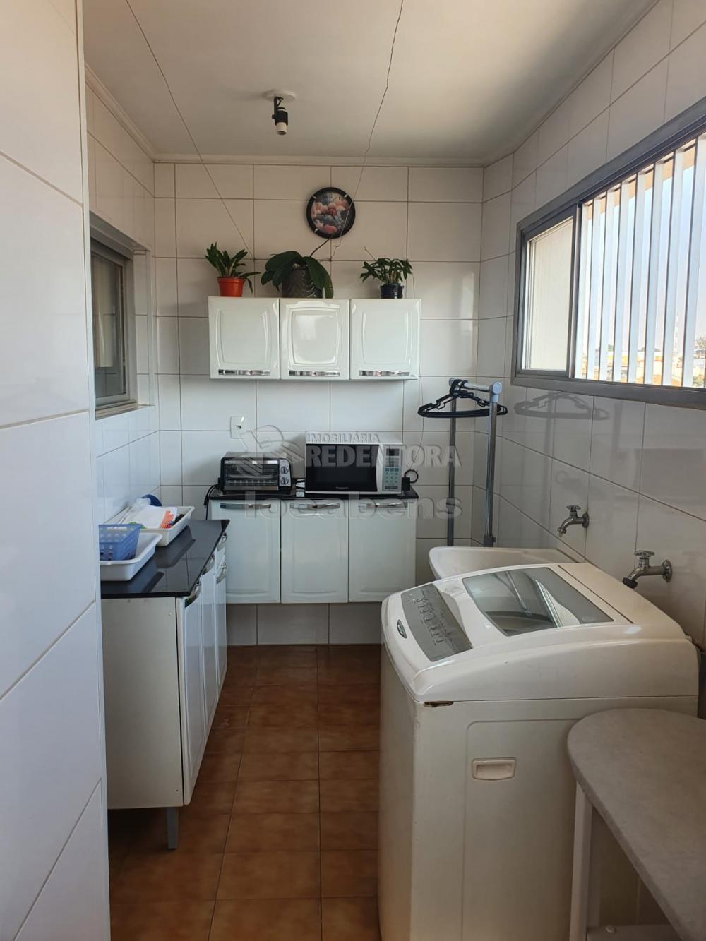 Comprar Apartamento / Padrão em São José do Rio Preto apenas R$ 400.000,00 - Foto 3