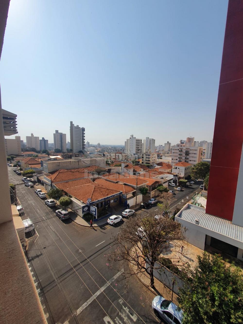 Comprar Apartamento / Padrão em São José do Rio Preto apenas R$ 400.000,00 - Foto 4