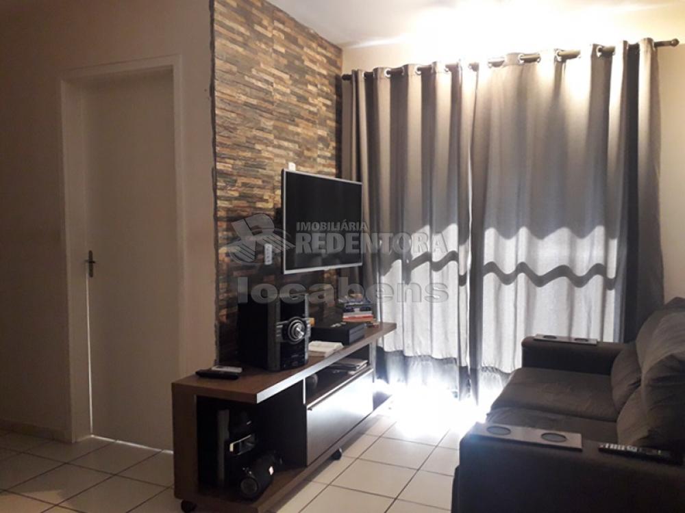 Comprar Apartamento / Padrão em São José do Rio Preto apenas R$ 250.000,00 - Foto 2