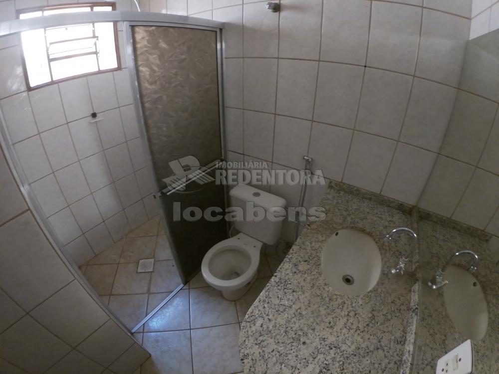 Alugar Casa / Padrão em São José do Rio Preto apenas R$ 1.100,00 - Foto 16