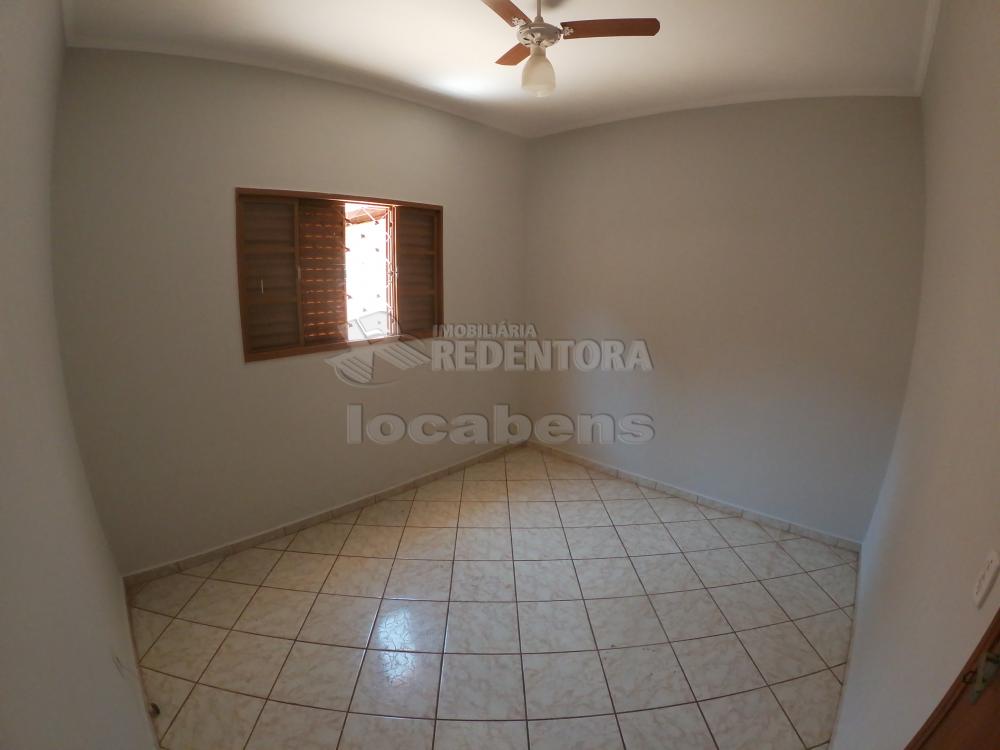 Alugar Casa / Padrão em São José do Rio Preto apenas R$ 1.100,00 - Foto 18