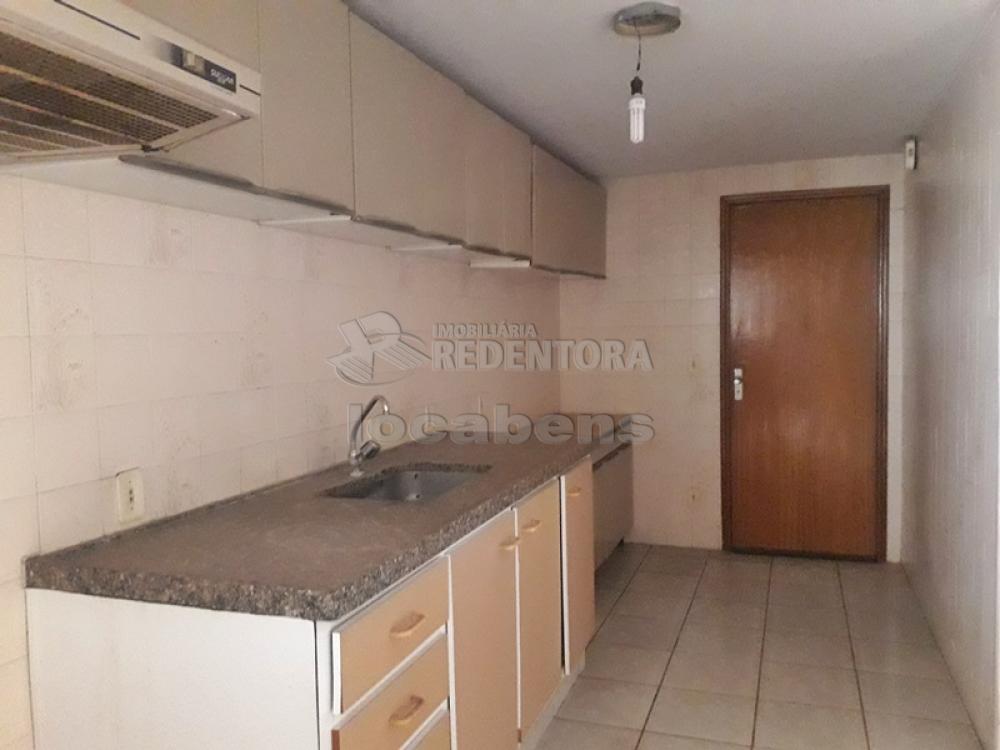 Alugar Apartamento / Padrão em São José do Rio Preto apenas R$ 800,00 - Foto 6