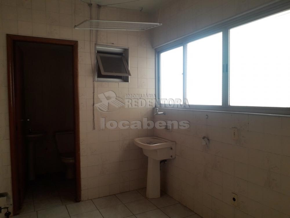 Alugar Apartamento / Padrão em São José do Rio Preto R$ 800,00 - Foto 12