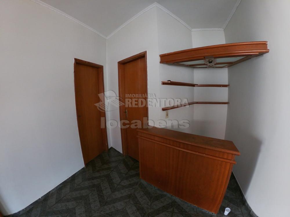 Alugar Casa / Padrão em São José do Rio Preto apenas R$ 1.700,00 - Foto 4