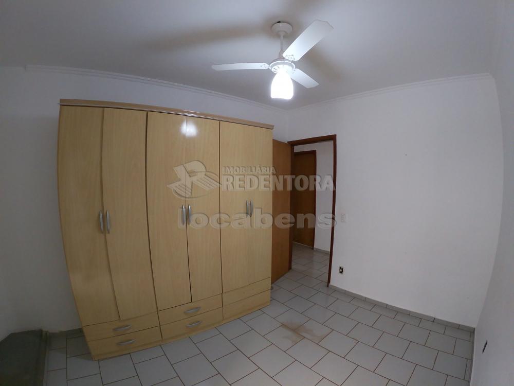 Alugar Apartamento / Padrão em São José do Rio Preto R$ 1.000,00 - Foto 15