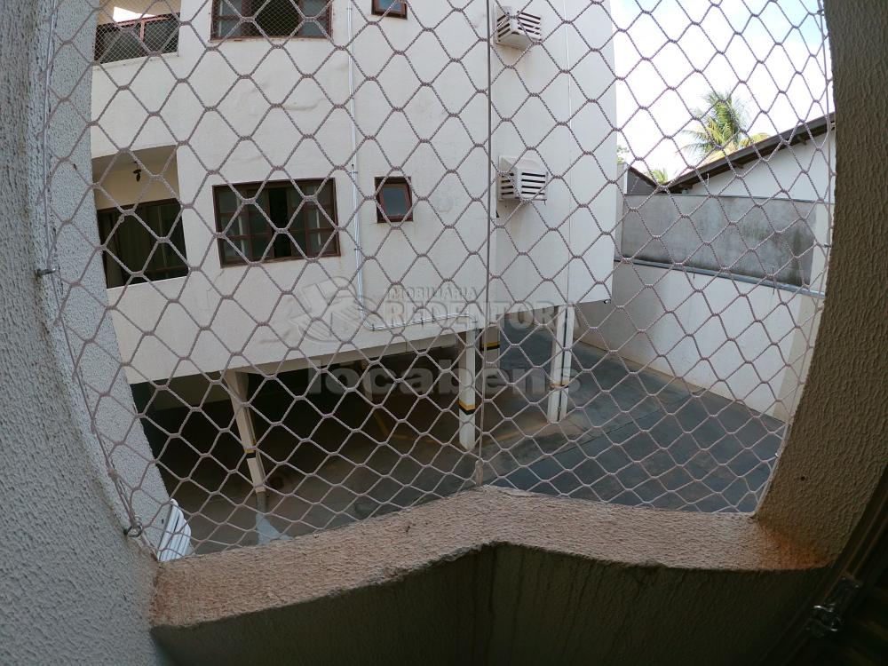 Alugar Apartamento / Padrão em São José do Rio Preto R$ 1.000,00 - Foto 17
