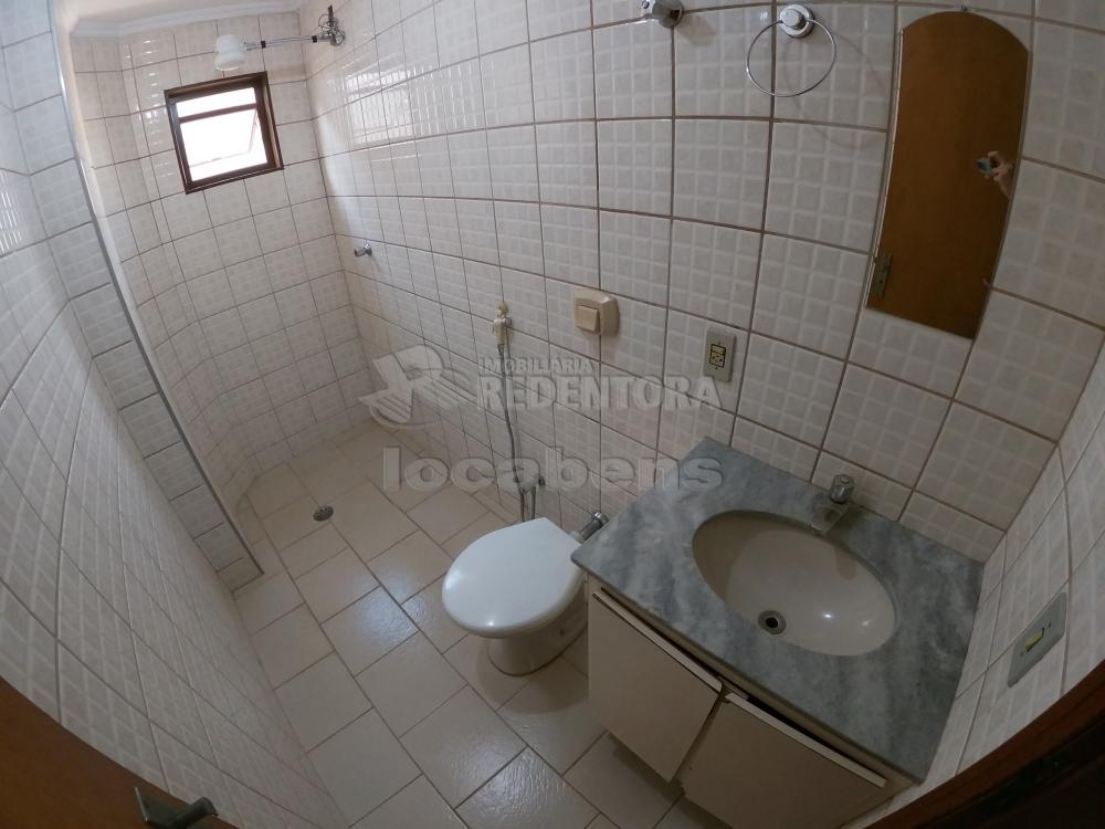 Alugar Apartamento / Padrão em São José do Rio Preto R$ 1.000,00 - Foto 19