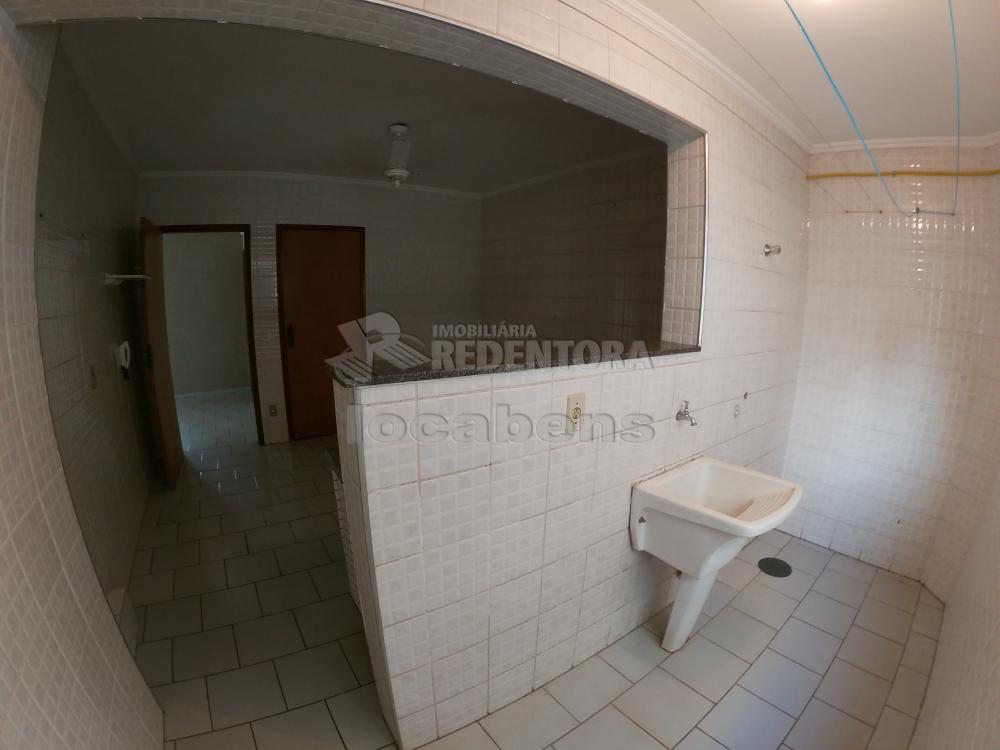 Alugar Apartamento / Padrão em São José do Rio Preto R$ 1.000,00 - Foto 33