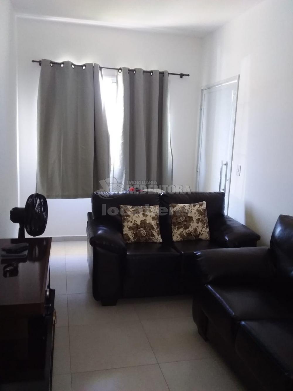 Comprar Casa / Padrão em São José do Rio Preto R$ 200.000,00 - Foto 1