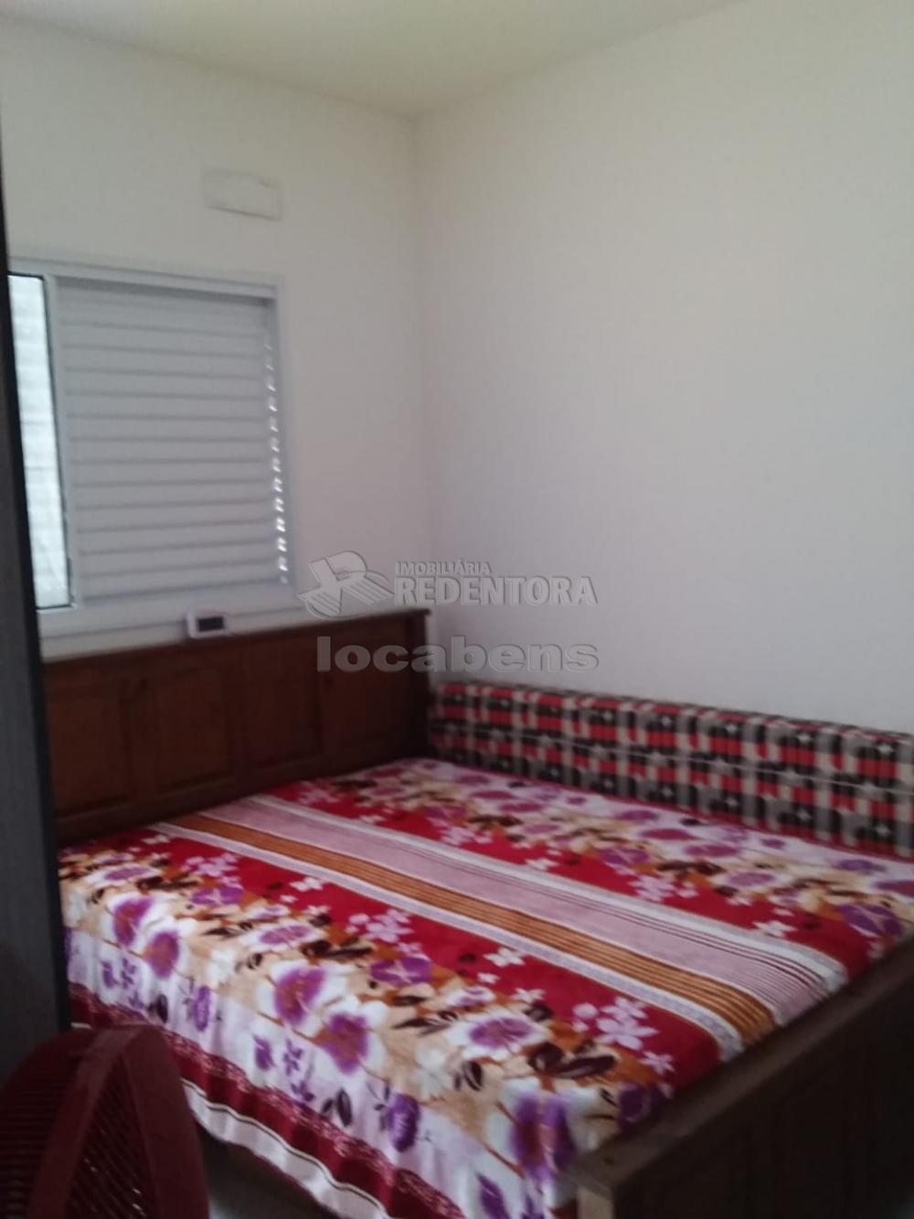 Comprar Casa / Padrão em São José do Rio Preto R$ 200.000,00 - Foto 3