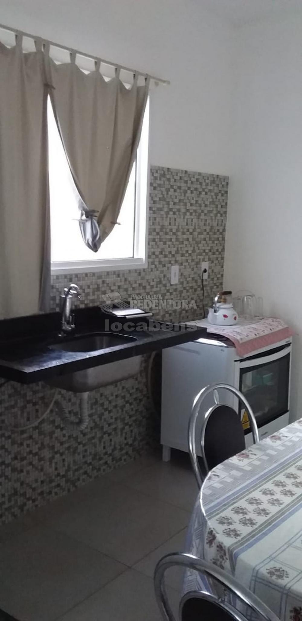 Comprar Casa / Padrão em São José do Rio Preto R$ 200.000,00 - Foto 6