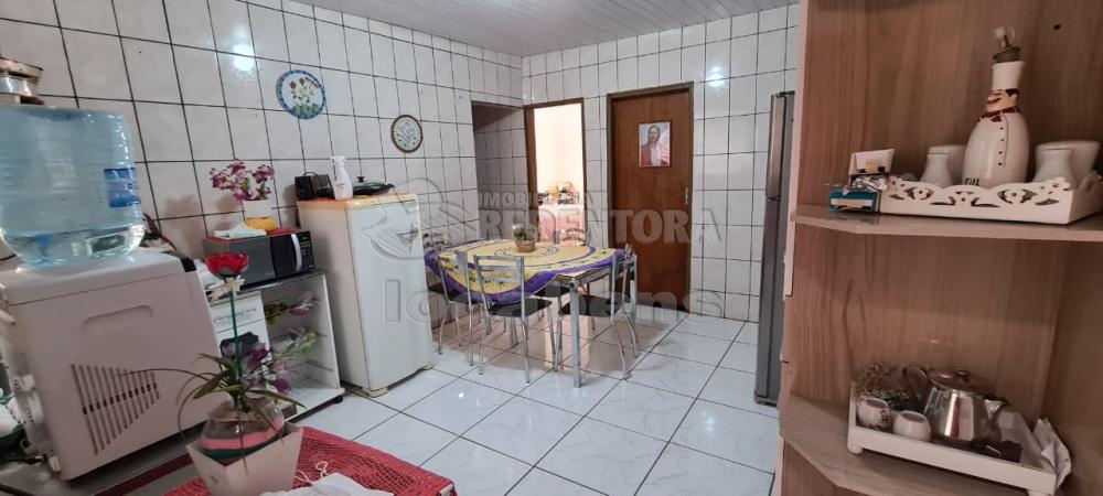 Comprar Casa / Padrão em São José do Rio Preto R$ 250.000,00 - Foto 4