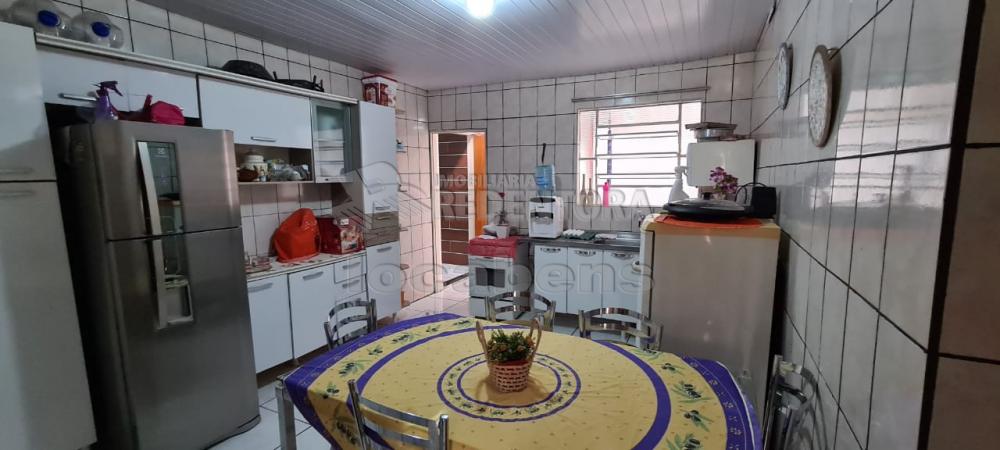 Comprar Casa / Padrão em São José do Rio Preto R$ 250.000,00 - Foto 5