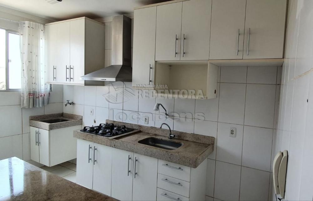 Comprar Apartamento / Padrão em São José do Rio Preto R$ 280.000,00 - Foto 2