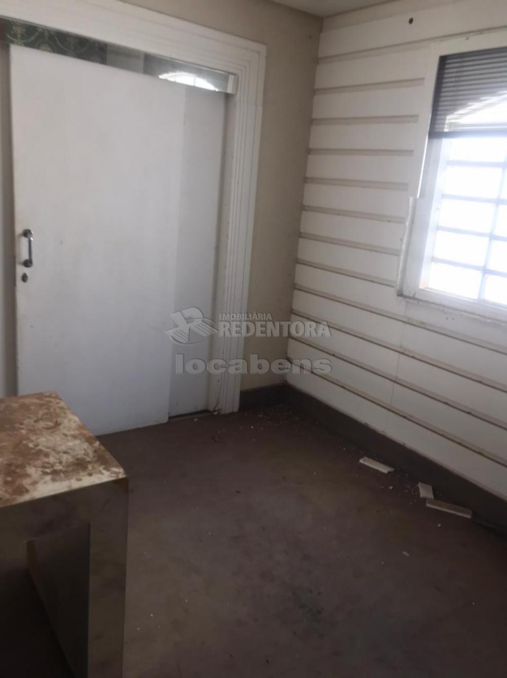 Alugar Comercial / Casa Comercial em São José do Rio Preto R$ 1.100,00 - Foto 4