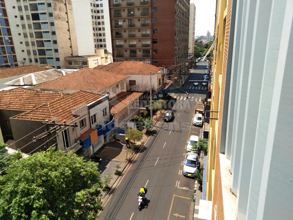 Alugar Comercial / Sala em São José do Rio Preto R$ 650,00 - Foto 3