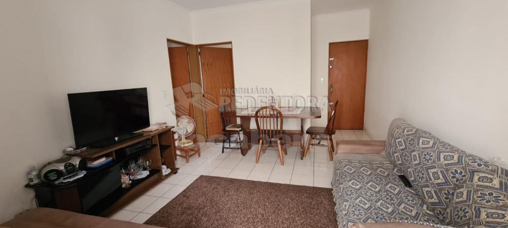 Comprar Apartamento / Padrão em São José do Rio Preto R$ 195.000,00 - Foto 2