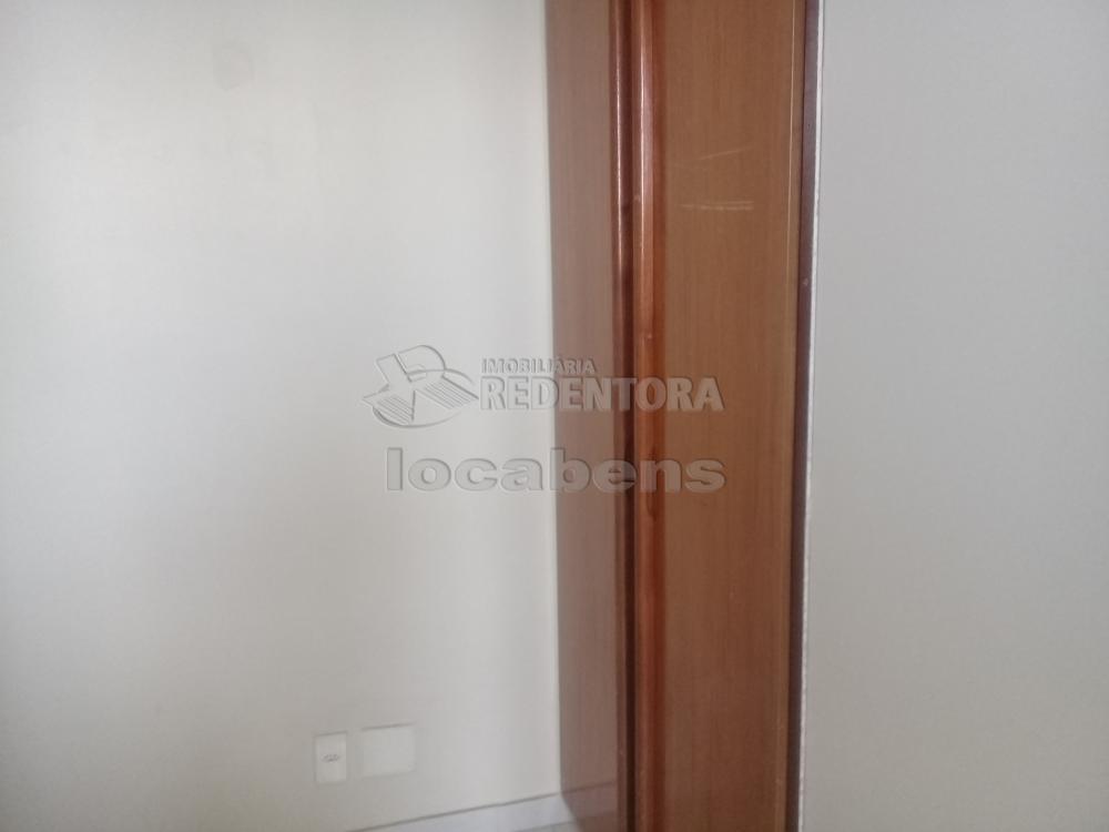 Alugar Apartamento / Padrão em São José do Rio Preto apenas R$ 1.200,00 - Foto 4