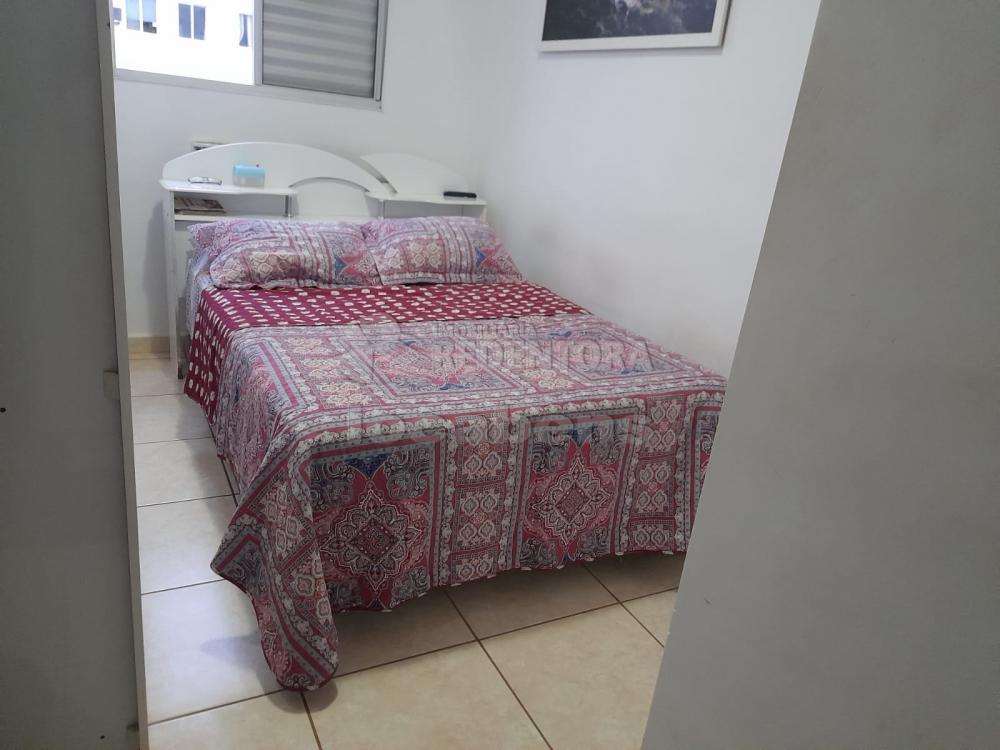 Comprar Apartamento / Padrão em São José do Rio Preto apenas R$ 160.000,00 - Foto 2