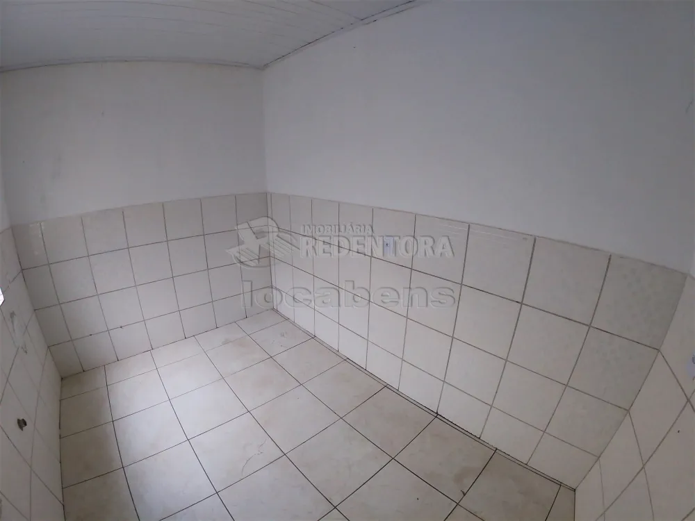 Alugar Casa / Padrão em São José do Rio Preto R$ 1.400,00 - Foto 21